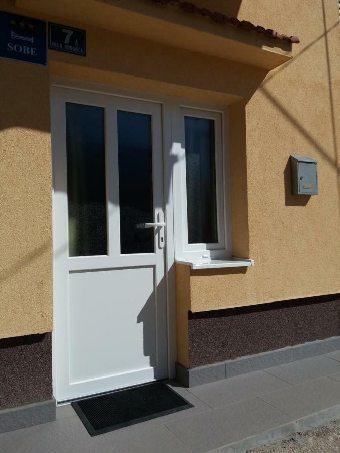 Flower Double Room Split - Dugopolje Exterior foto